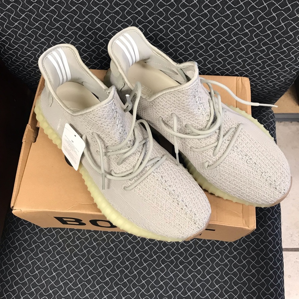 Yeezy Sesame Men’s Size 11